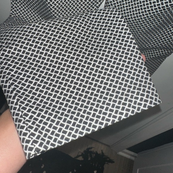 Black and white Khakis by GAP Slim City 6R - Picture 3 of 4